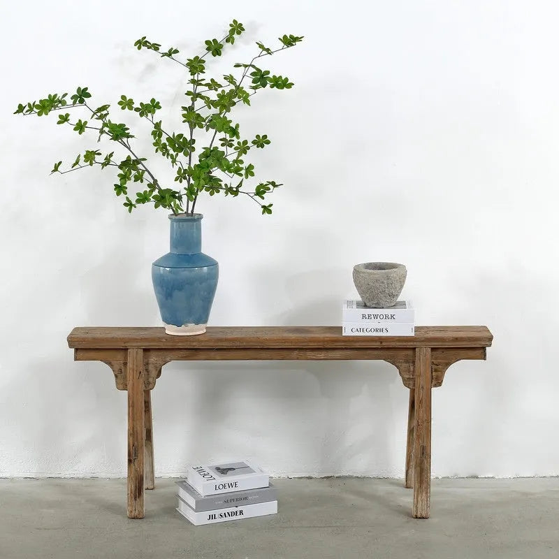 Banc à nouilles vintage avec panneau avant, fini en bois naturel vieilli (la taille et le fini varient) - 57W x 6.2L x 22H